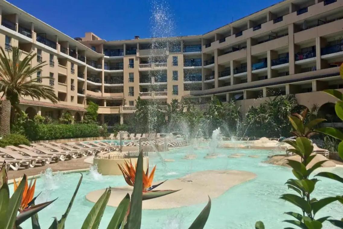 Vue Panoramique, Plage A 100M Cannes Kültér fotó